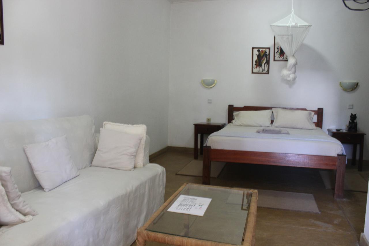 Pensao Residencial Reggio Emilia Hotell Pemba Exteriör bild